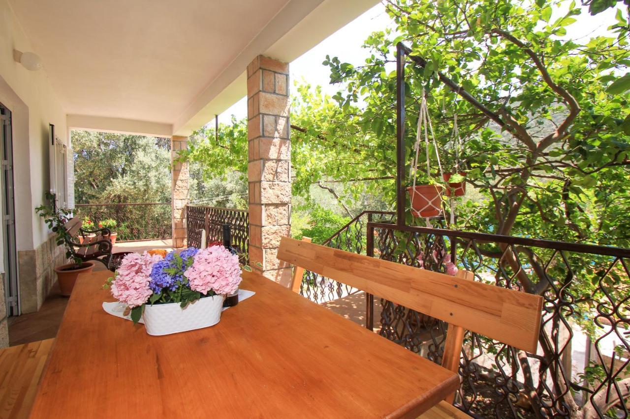 Apartamento Robinson Leonardo Gdinj Exterior foto